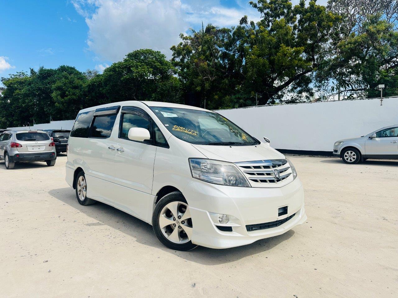 473. Toyota Alphard AS 2006