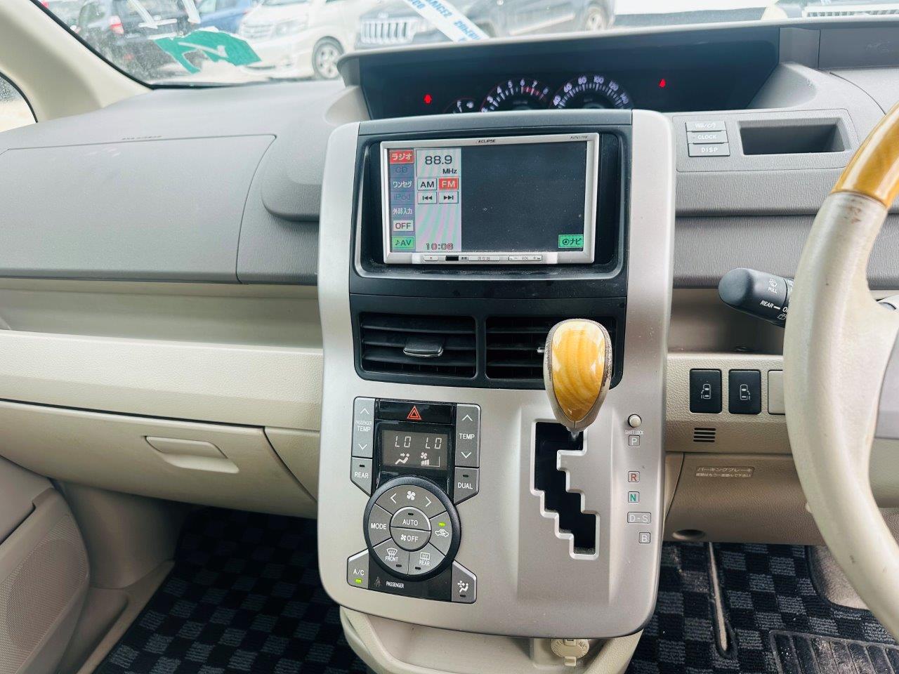 495 Toyota Noah SG Edition 2009