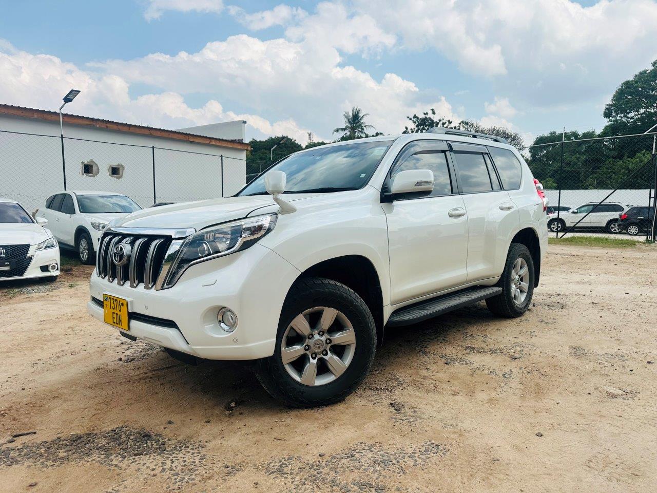 Toyota LandCruiser Prado TX