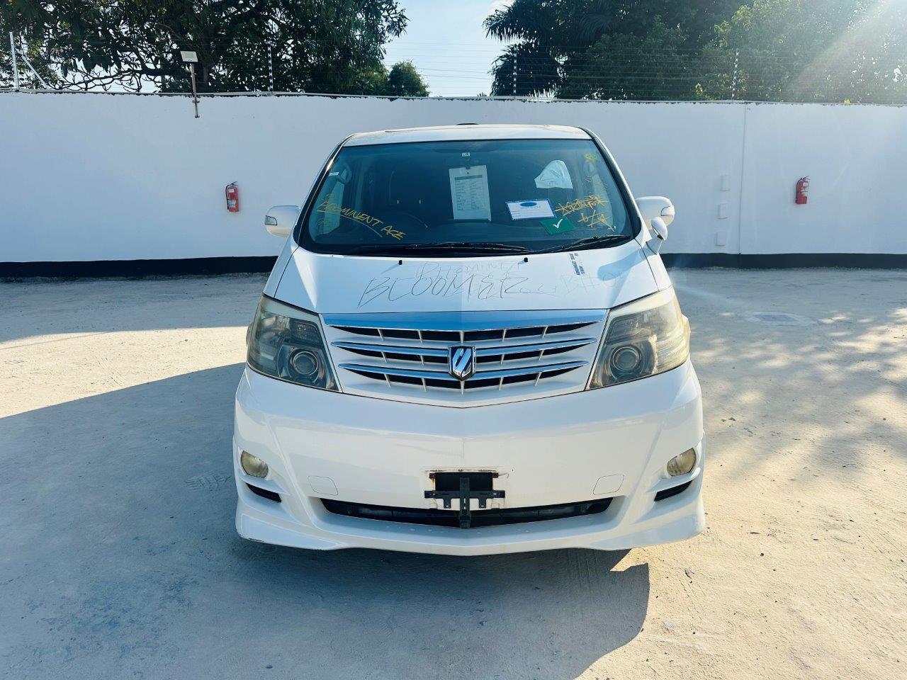 557 Toyota Alphard AS 2007