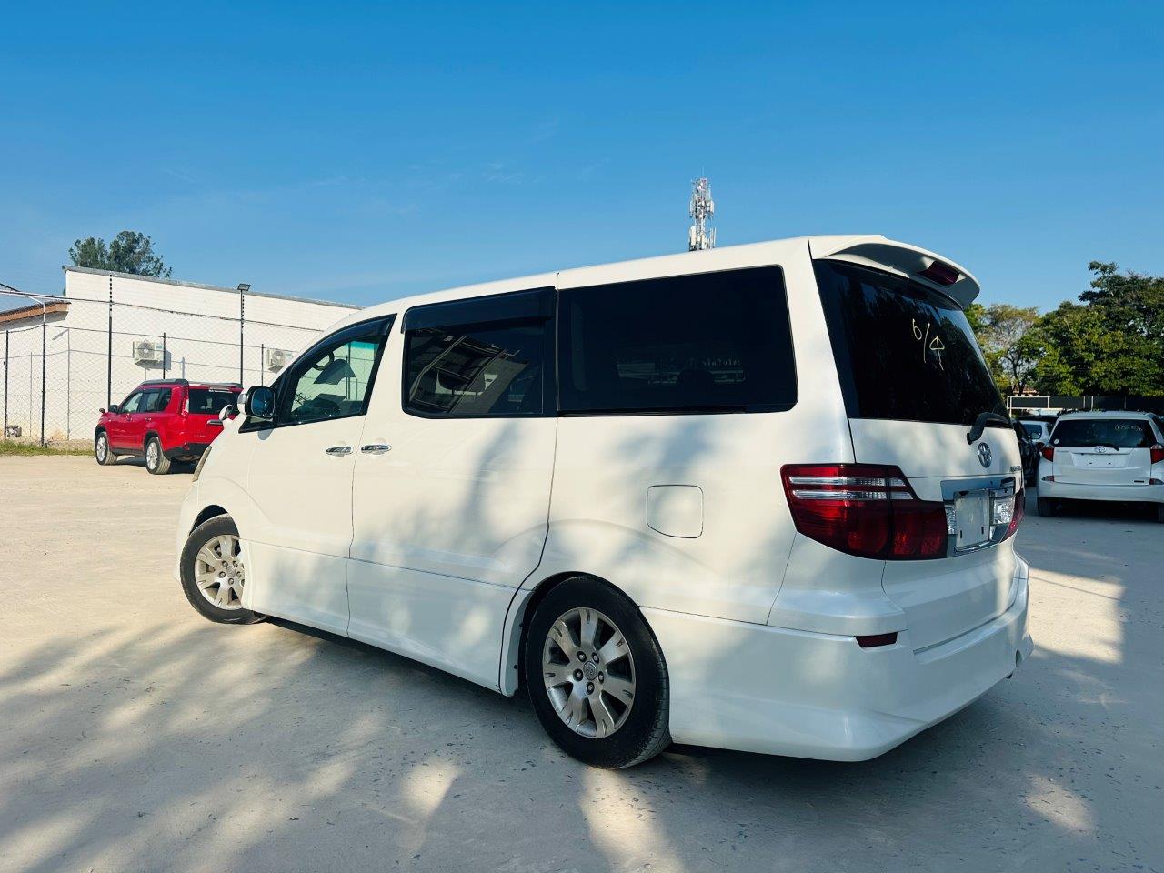 557 Toyota Alphard AS 2007