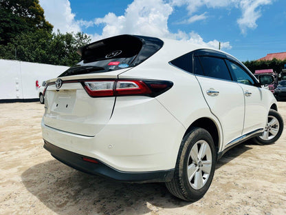 590 Toyota Harrier Elegance 2017