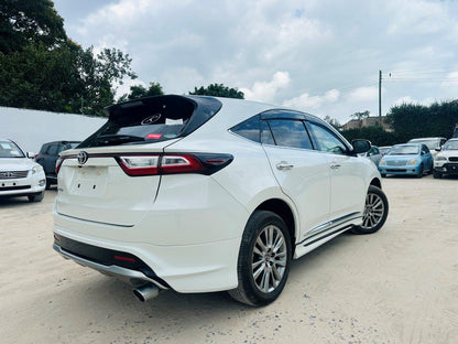 593 Toyota Harrier Premium 2017