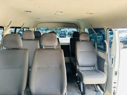 595 Toyota Hiace W 2008