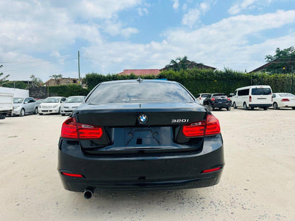 243. BMW 3 Series 320i 2013