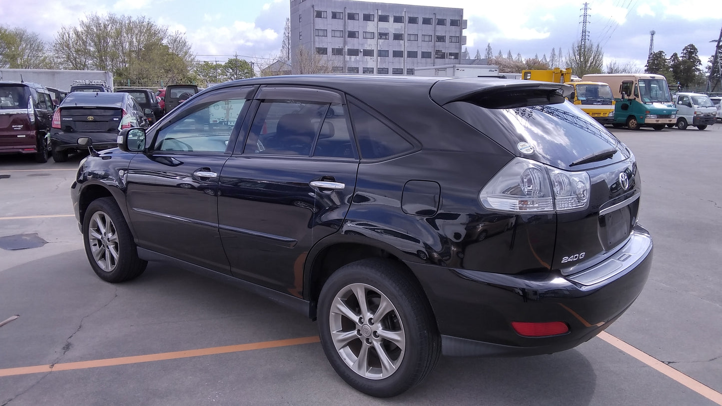 764. Toyota Harrier 240G L-Package Alcantara 2009