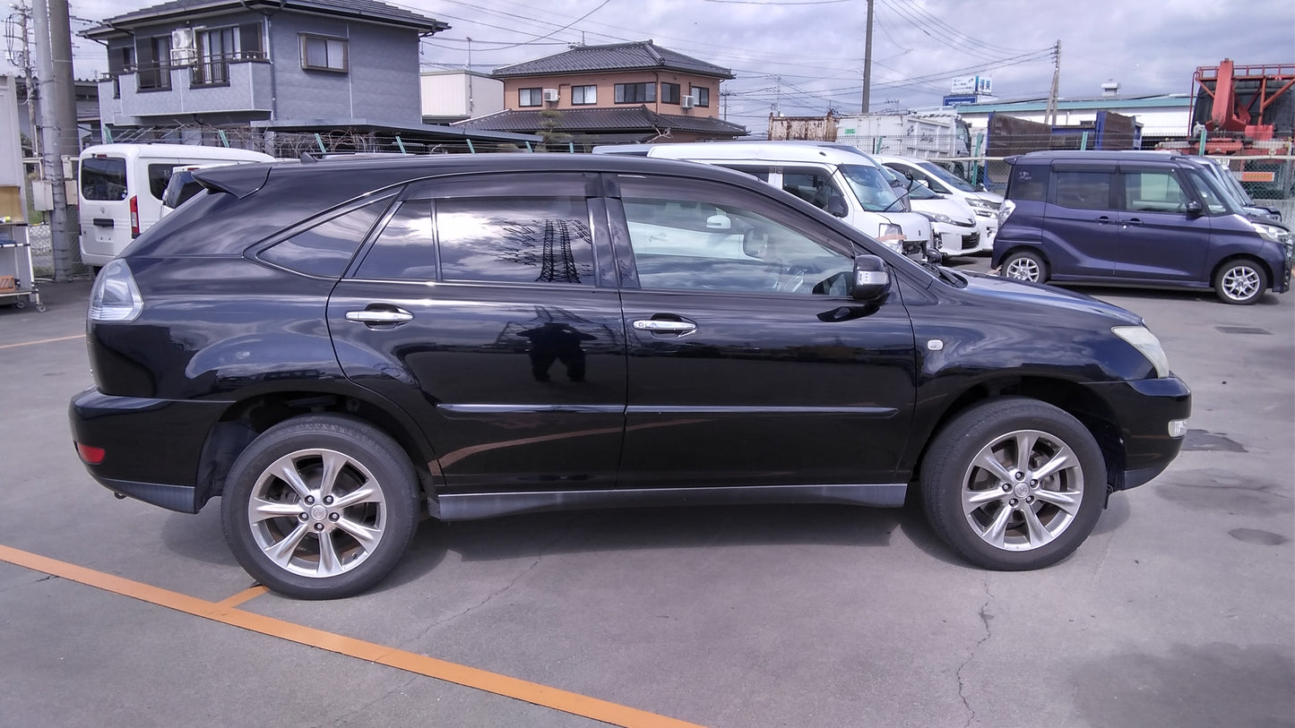 764. Toyota Harrier 240G L-Package Alcantara 2009
