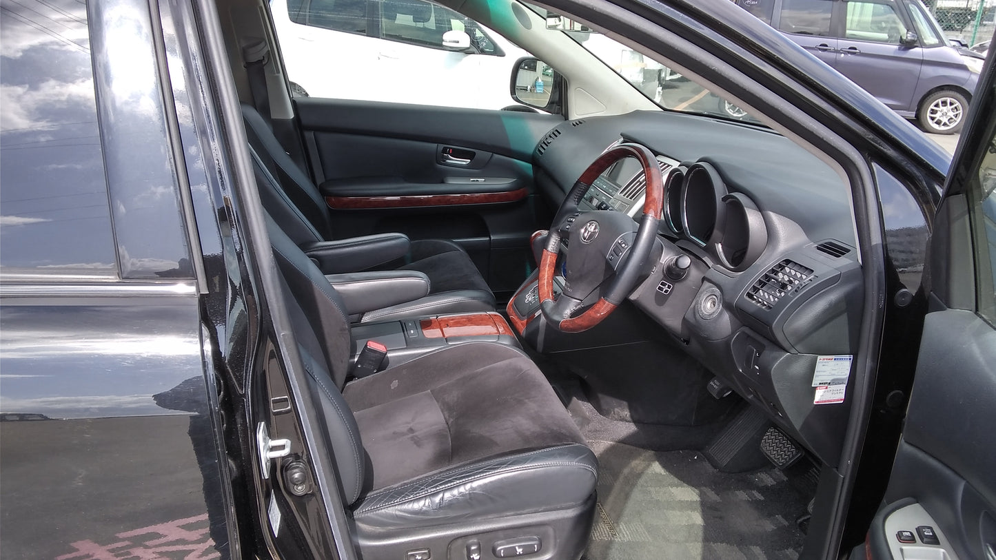 764. Toyota Harrier 240G L-Package Alcantara 2009