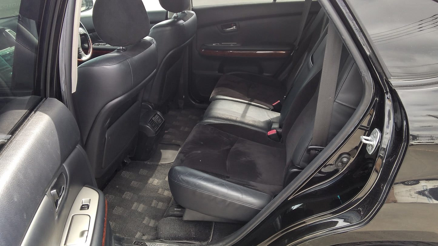 764. Toyota Harrier 240G L-Package Alcantara 2009
