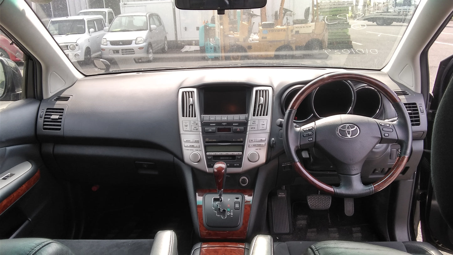 764. Toyota Harrier 240G L-Package Alcantara 2009