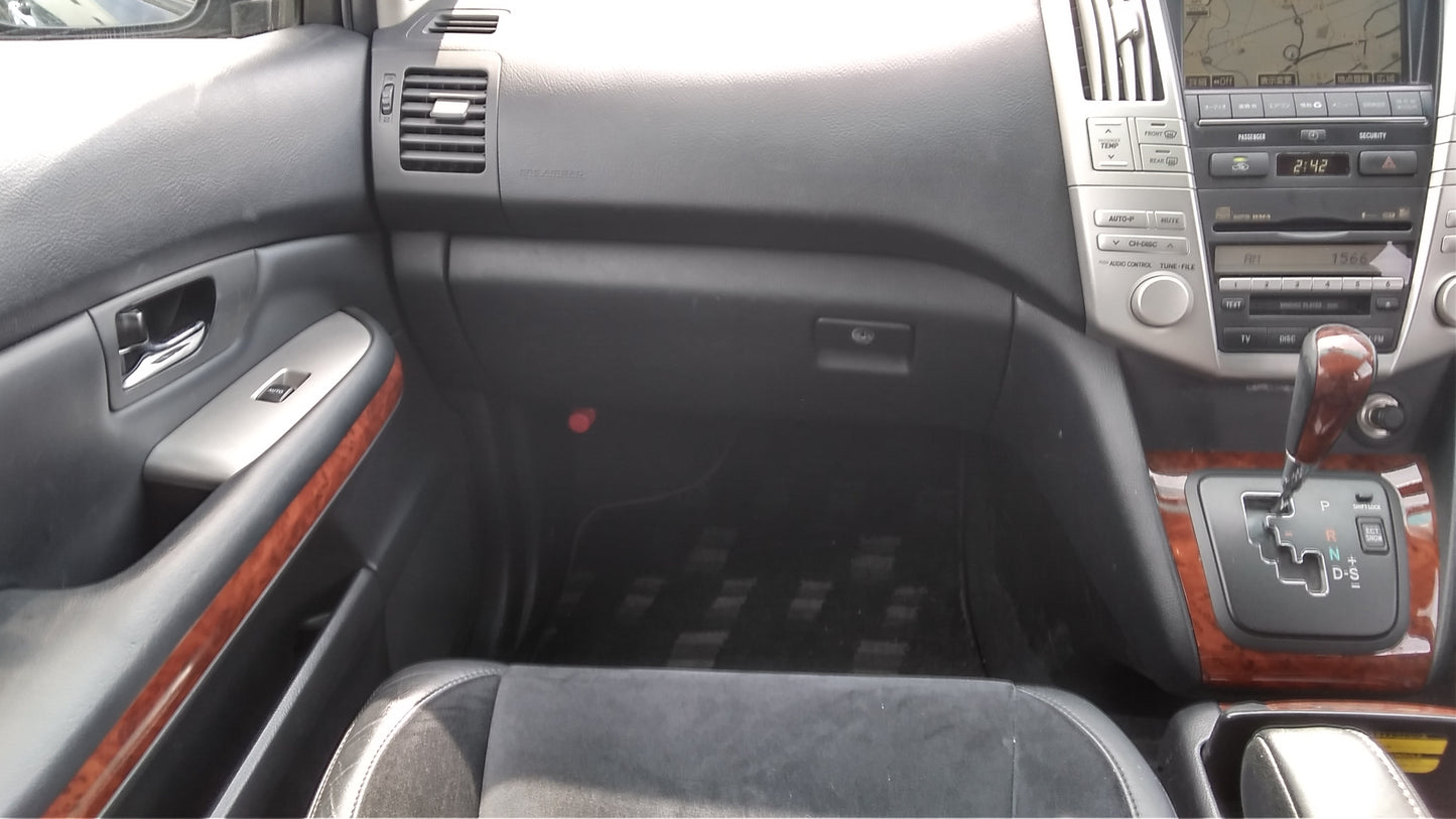 764. Toyota Harrier 240G L-Package Alcantara 2009