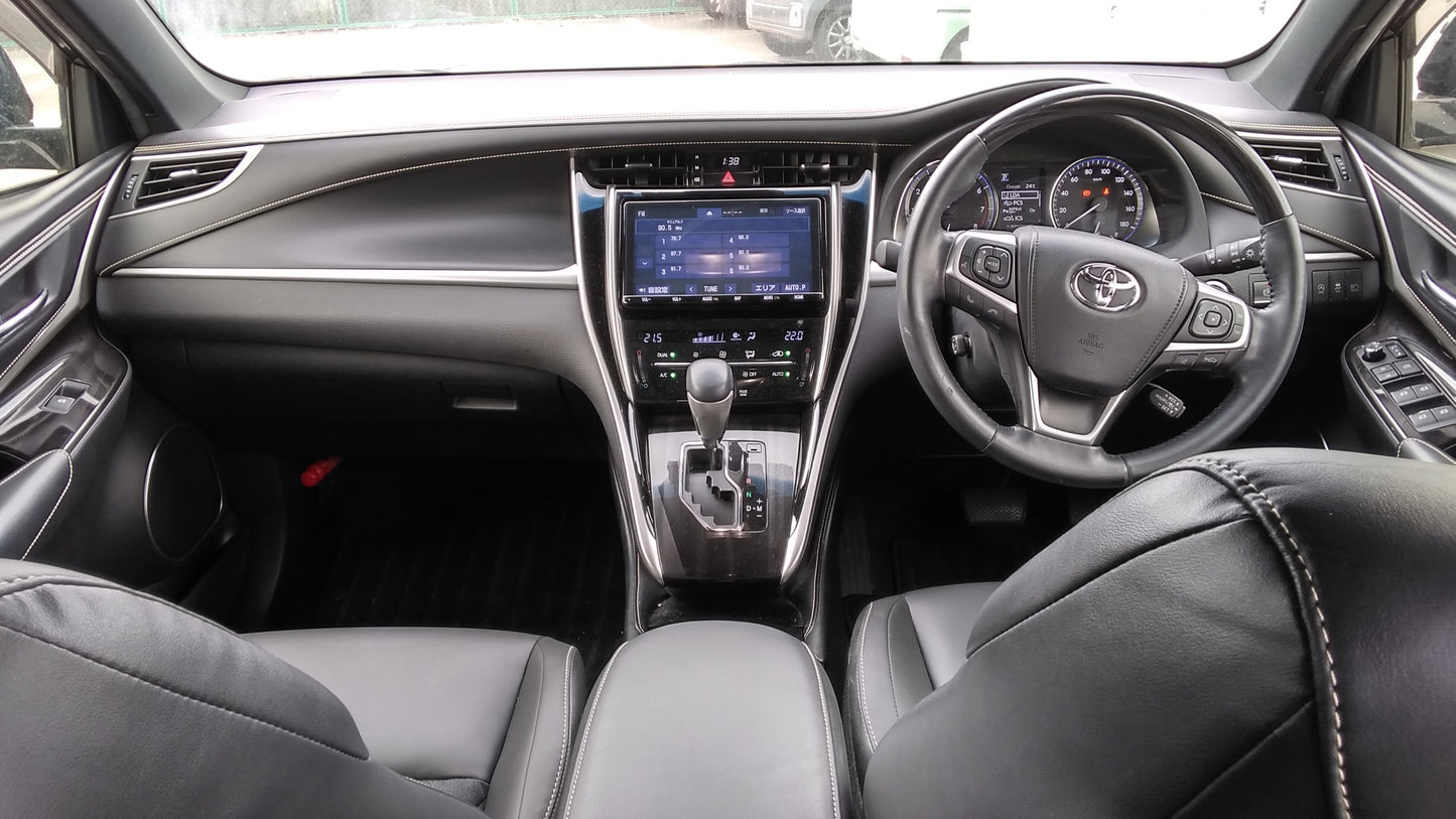 765. Toyota Harrier Premium 2019