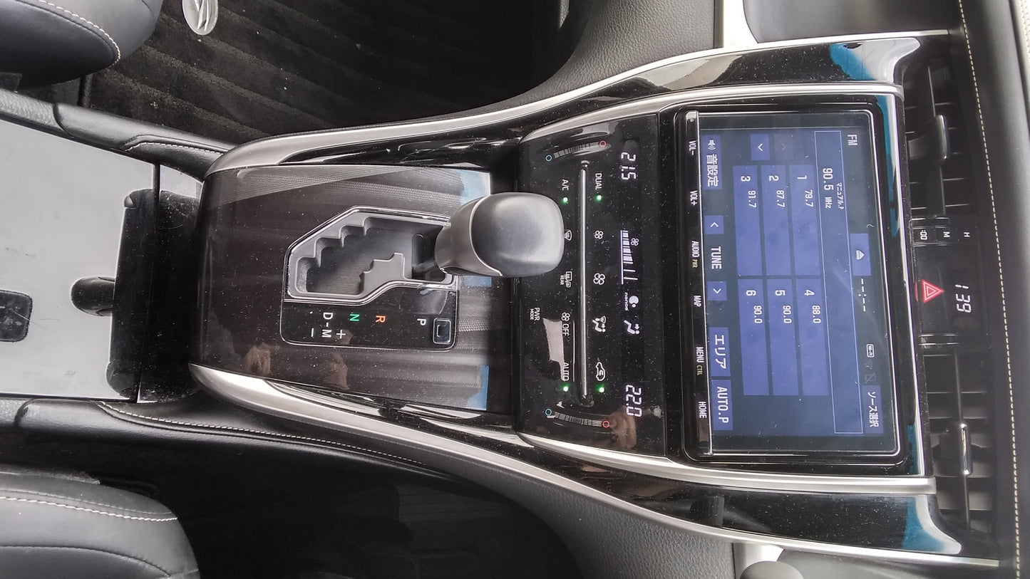 765. Toyota Harrier Premium 2019