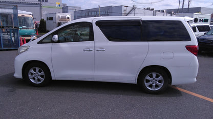820. Toyota Alphard 240X 2012