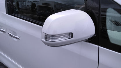 822. Toyota Alphard 240S 2008