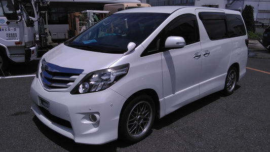 821. Toyota Alphard 240S 2008