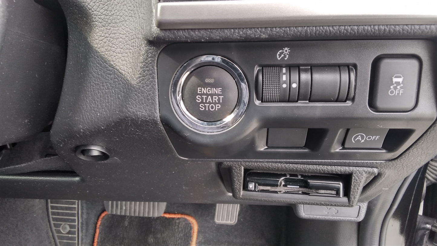 823. Subaru Impreza 2.OI EYE SIGHT PROUD EDITION 2016