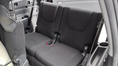 824. Toyota Vanguard 240S S-PKG 2012