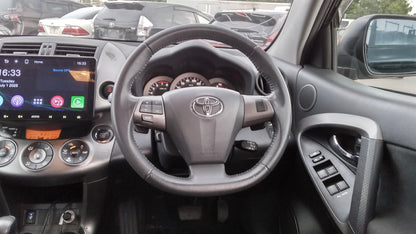824. Toyota Vanguard 240S S-PKG 2012