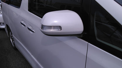 821. Toyota Alphard 240S 2008