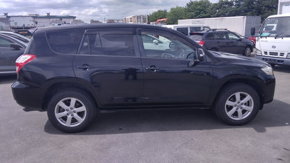 828. Toyota Vanguard 240S 2009