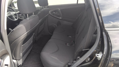 828. Toyota Vanguard 240S 2009