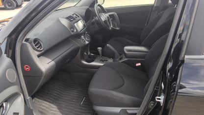 828. Toyota Vanguard 240S 2009