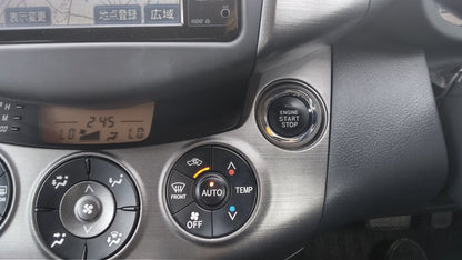 828. Toyota Vanguard 240S 2009