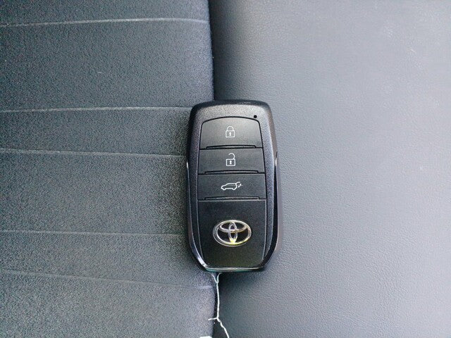 984 TOYOTA HARRIER G 2020 /very low Milage: 17,500 Km