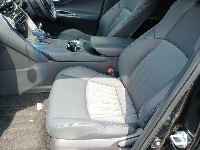 1042 TOYOTA HARRIER Z 2021;Milage: 44403 Km
