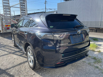 1072  TOYOTA HARRIER  Elegance  2014 / Milage: 146,482Km
