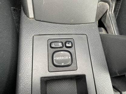 1066 TOYOTA VANGUARD 240S 2008 Milage: 86,233 Km