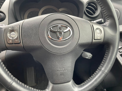 1066 TOYOTA VANGUARD 240S 2008 Milage: 86,233 Km