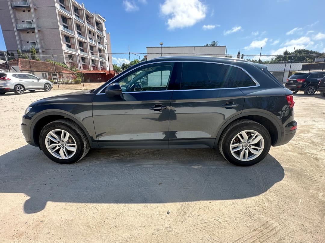 619. AUDI Q5 40TDI Quattro 2019