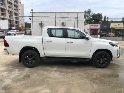 951. TOYOTA HILUX X 2020 / Milage: 66,462 Km