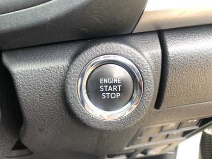 951. TOYOTA HILUX X 2020 / Milage: 66,462 Km