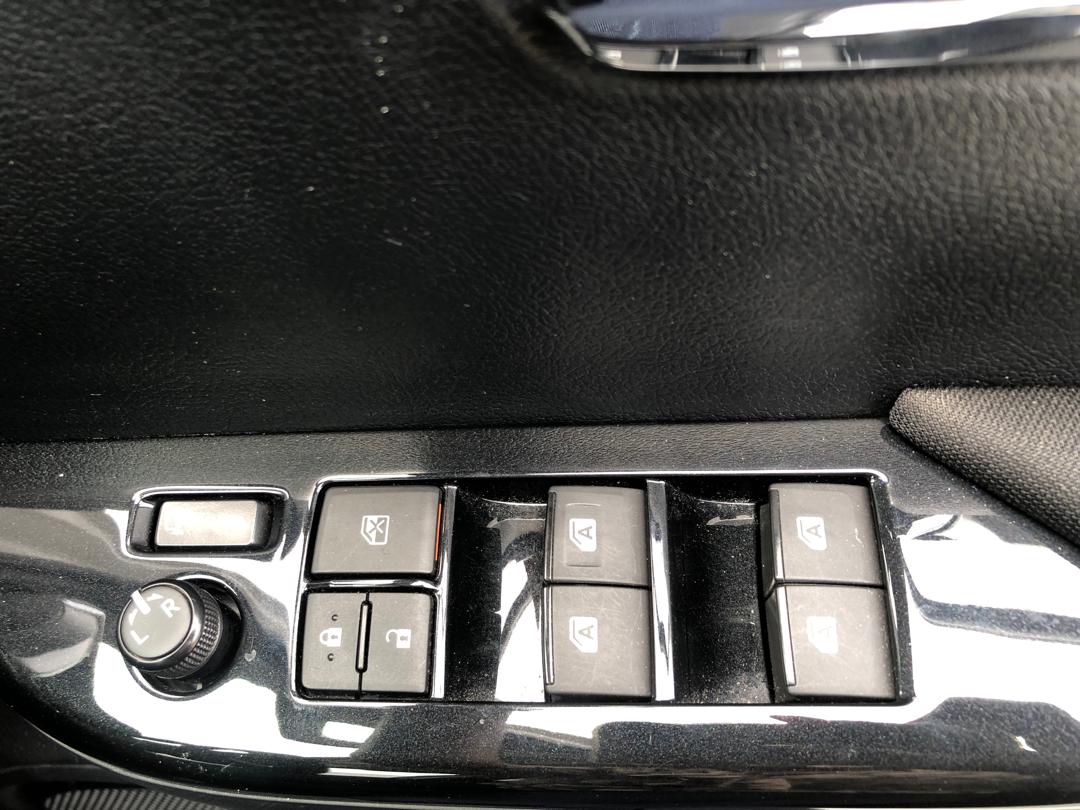 951. TOYOTA HILUX X 2020 / Milage: 66,462 Km