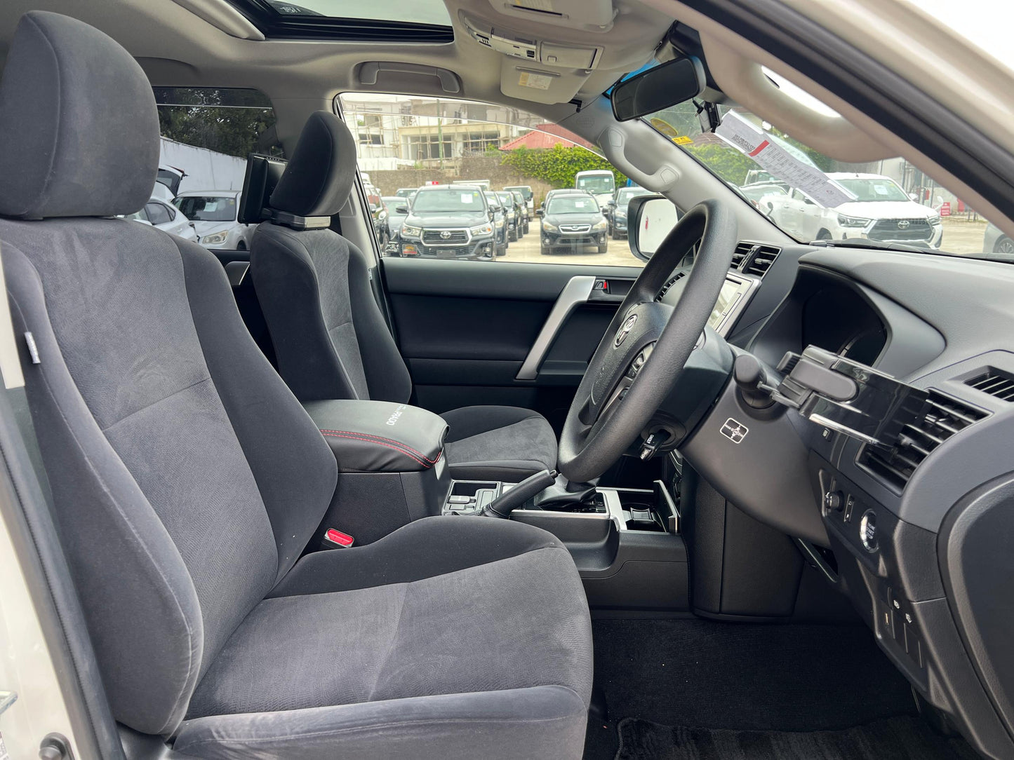 956. TOYOTA LAND CRUSER PRADO TX 2018