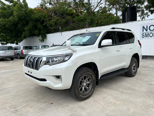 956. TOYOTA LAND CRUSER PRADO TX 2018