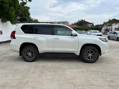 956. TOYOTA LAND CRUSER PRADO TX 2018
