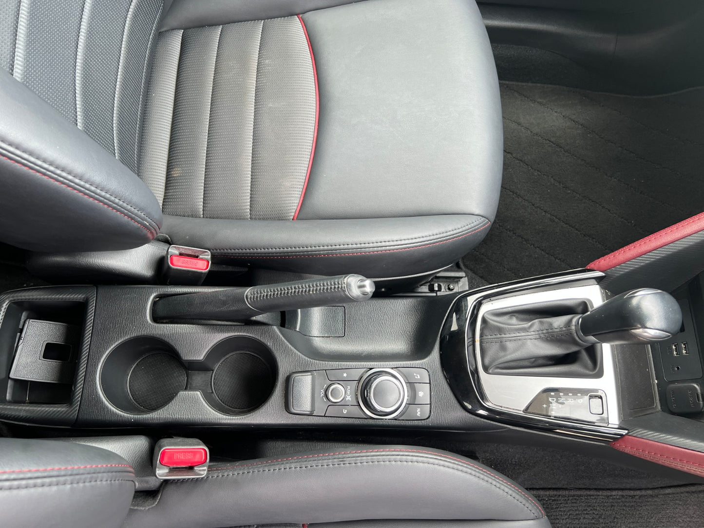 957. MAZDA CX-3 XD Touring 2015 /Diesel /Leather seat Milage: 67,560 Km