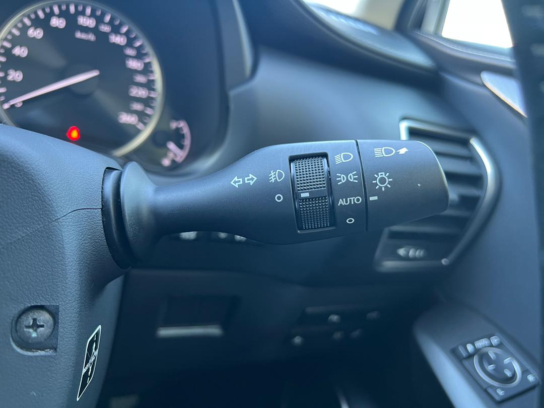 976. LEXUS NX 200t i-package 2016/Milage: 76,440 Km/low taxes car