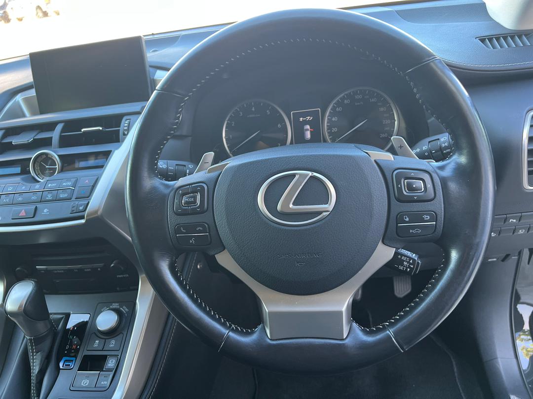 976. LEXUS NX 200t i-package 2016/Milage: 76,440 Km/low taxes car