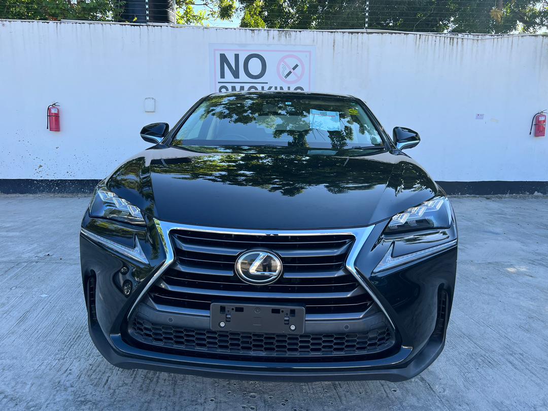 976. LEXUS NX 200t i-package 2016/Milage: 76,440 Km/low taxes car