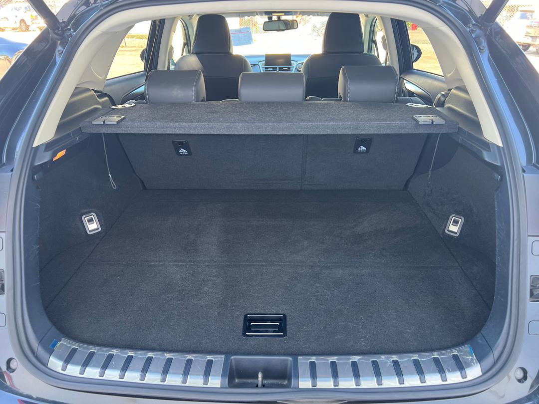 976. LEXUS NX 200t i-package 2016/Milage: 76,440 Km/low taxes car