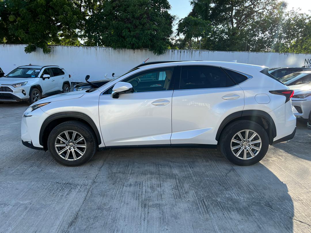975. LEXUS NX 200t I-package 2016/Milage: 43,510 Km/lWhite leather