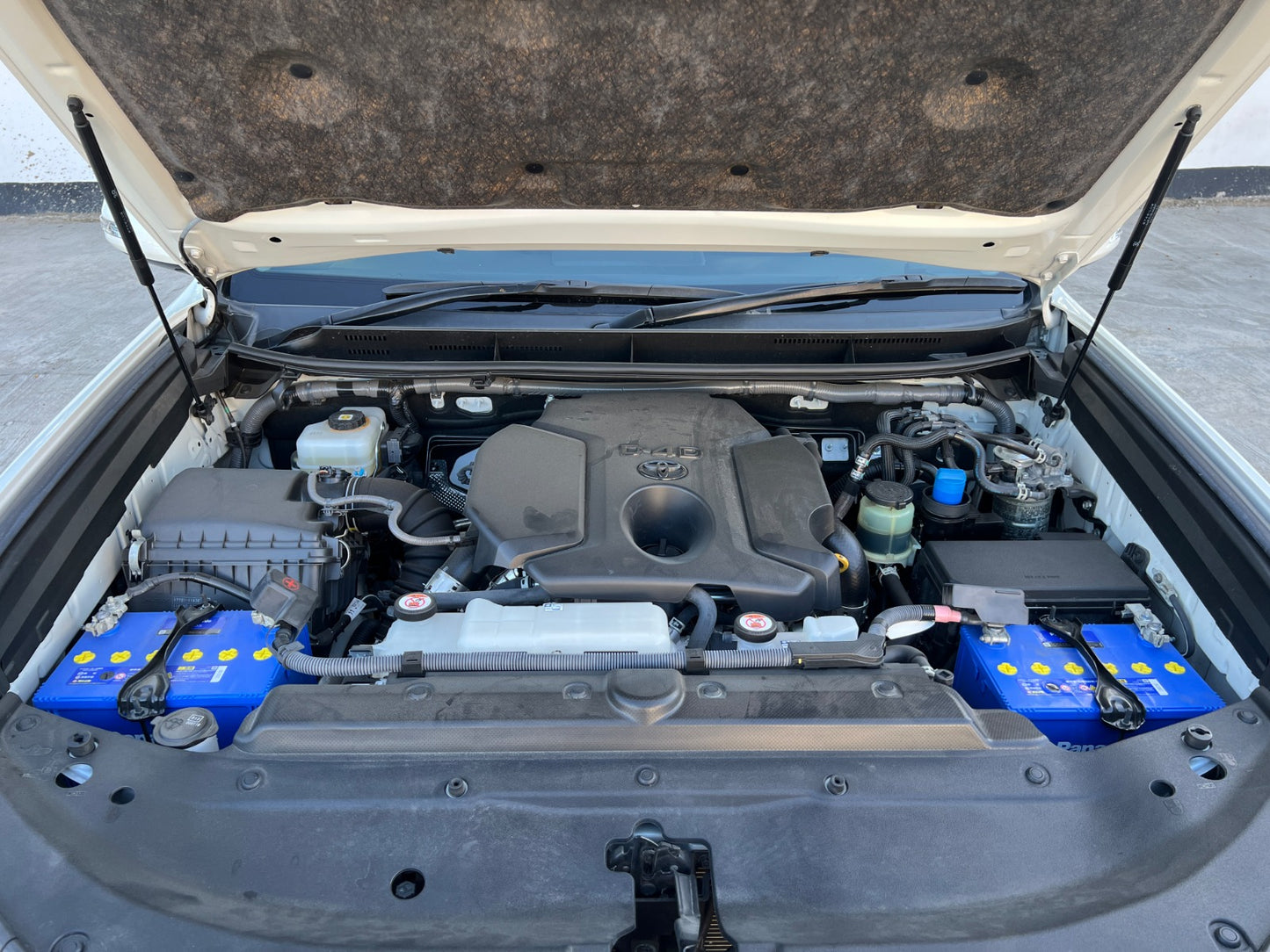 964. TOYOTA LAND CRUSER PRADO TX 2022