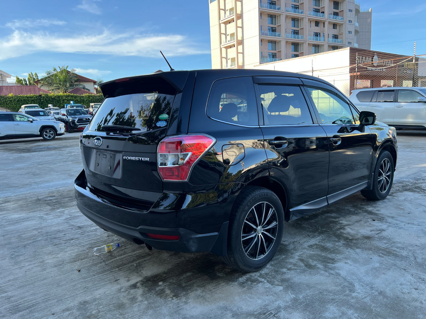 977. SUBARU FORESTER 2.0i-L EYE SIGHT 2013