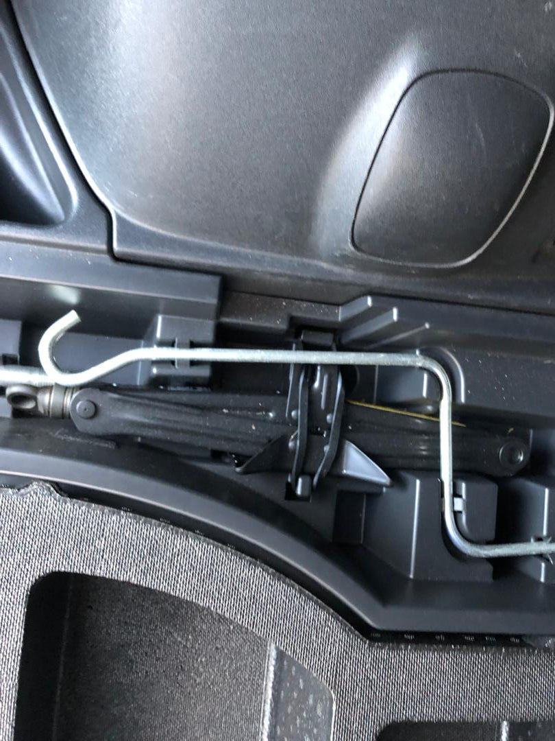 979. TOYOTA RUMION 1.5G 2009