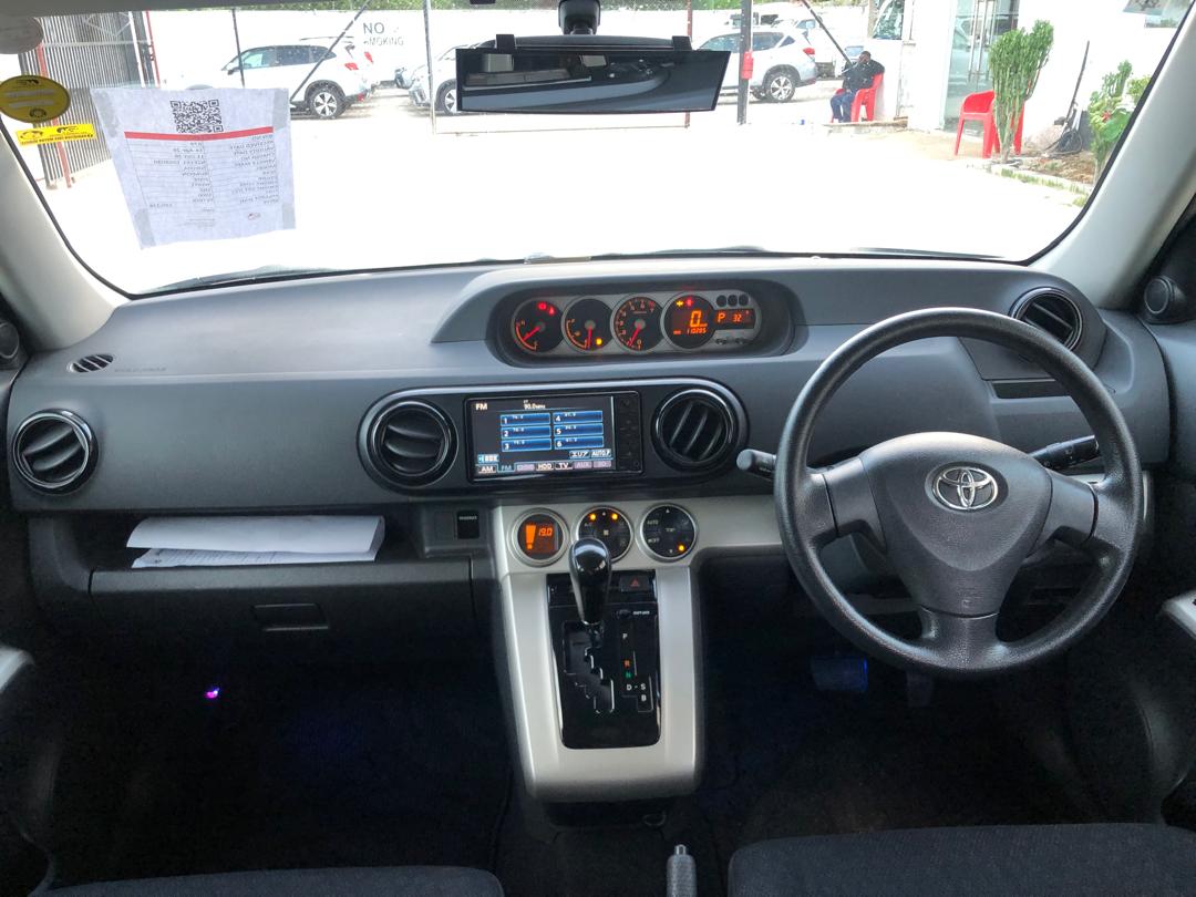 979. TOYOTA RUMION 1.5G 2009